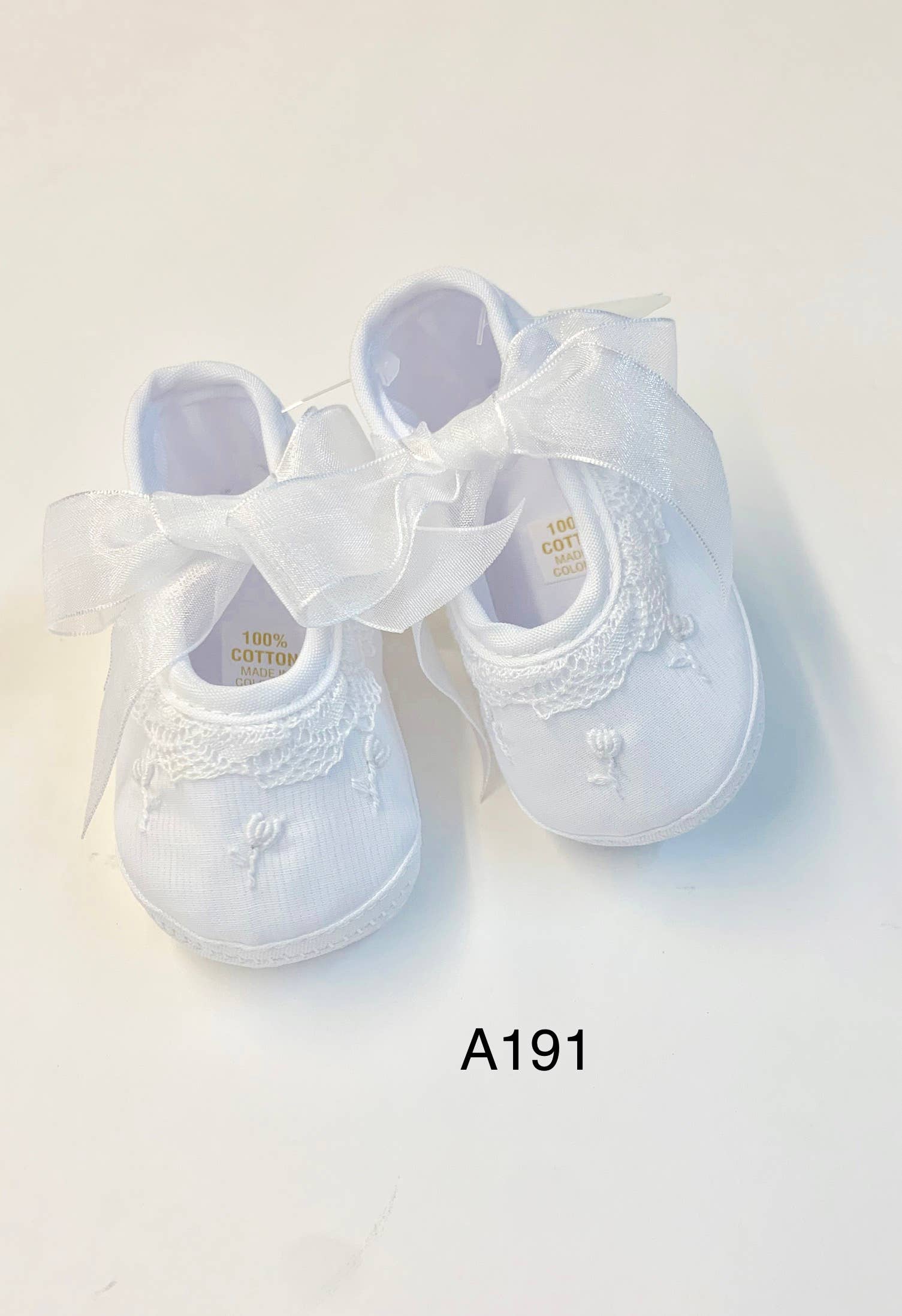 A191 Sweet  Baby Girl White Shoes: 2