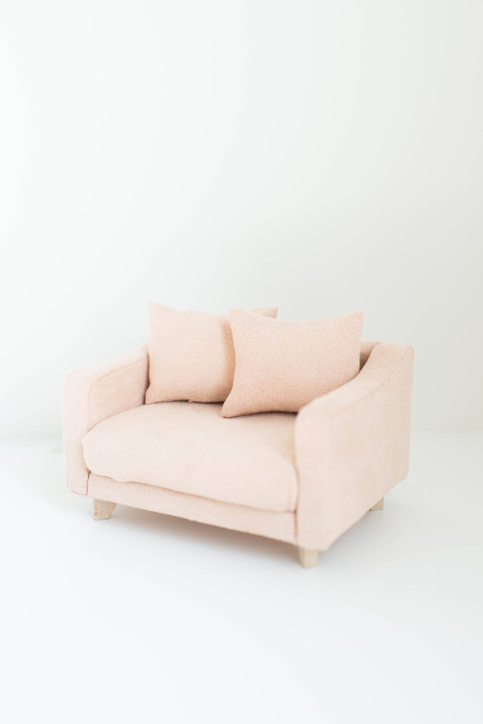 Dollhouse Adelaide Scoop Arm Accent Chair | Barely Blush
