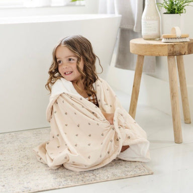 Tulip Hooded Towel — gallery photo 2