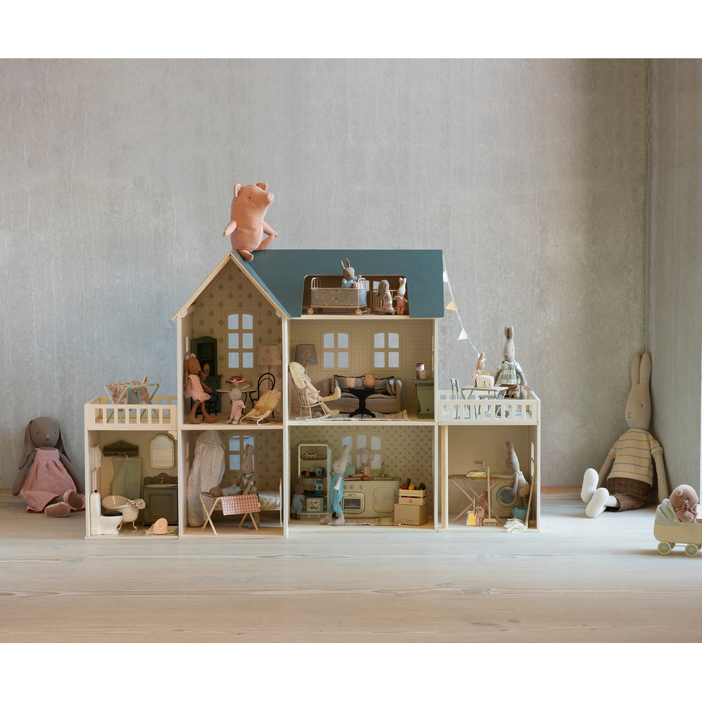 House Of Miniature Dollhouse — gallery photo 3