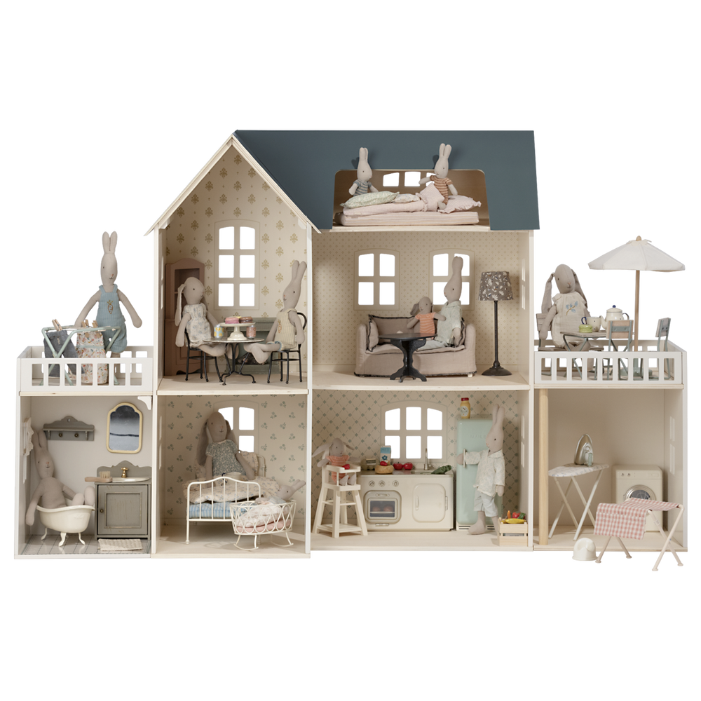 House Of Miniature Dollhouse — gallery photo 5