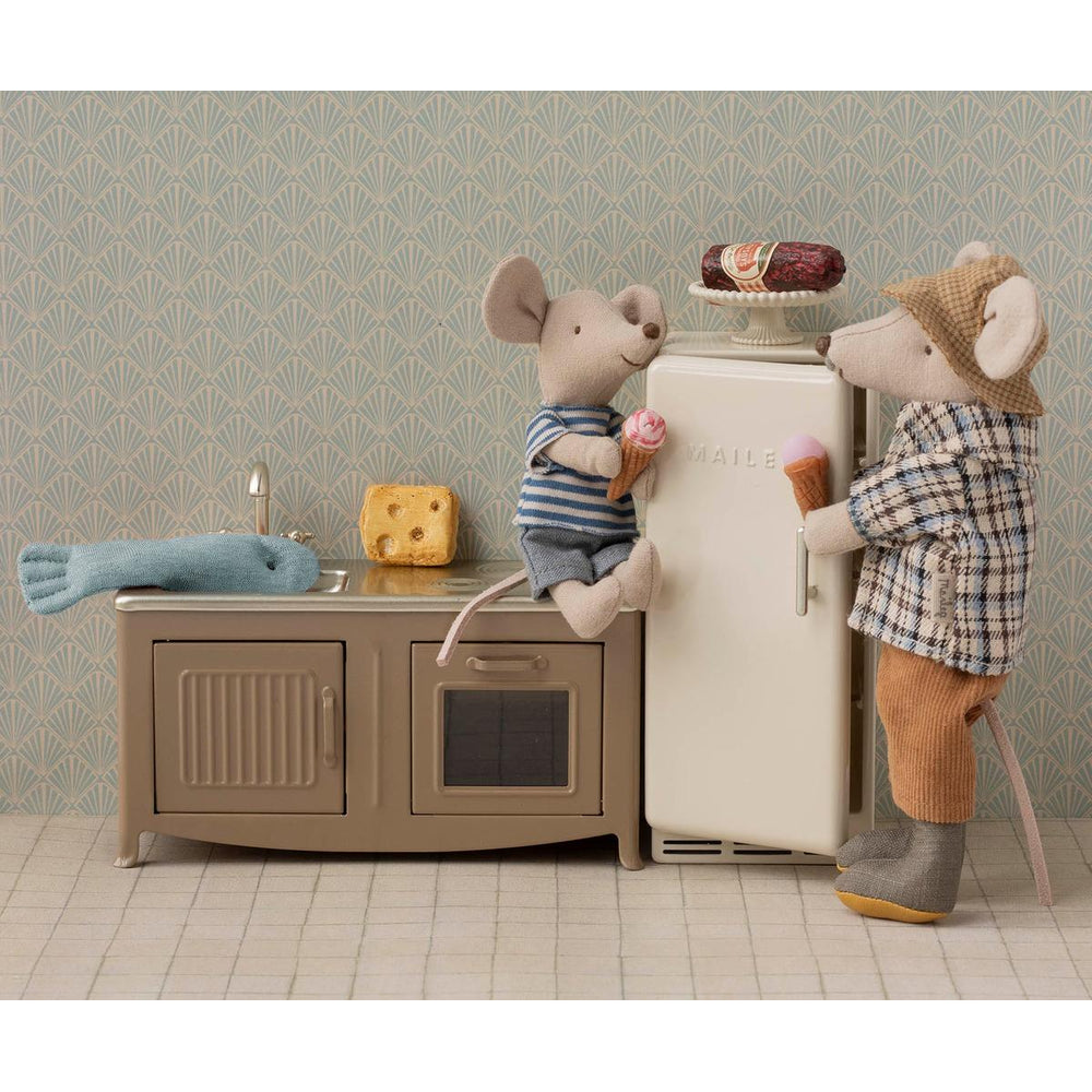 Clothes for Grandad Mouse — gallery photo 3