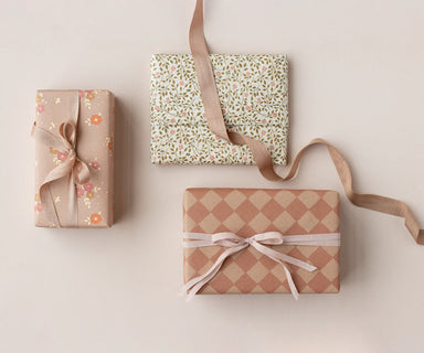 Gift Wrap -Checker - Powder/Vintage rose 15-6210-00 — gallery photo 2