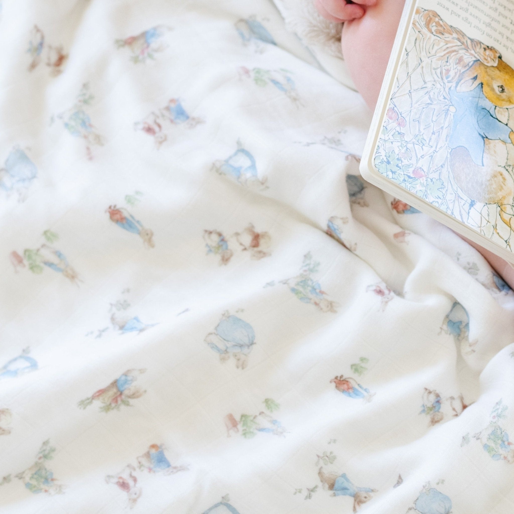 Peter Rabbit Quilt Blue — gallery photo 4