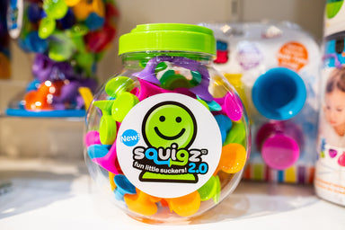 squigz 2.0 fun little suckers! NEW!
